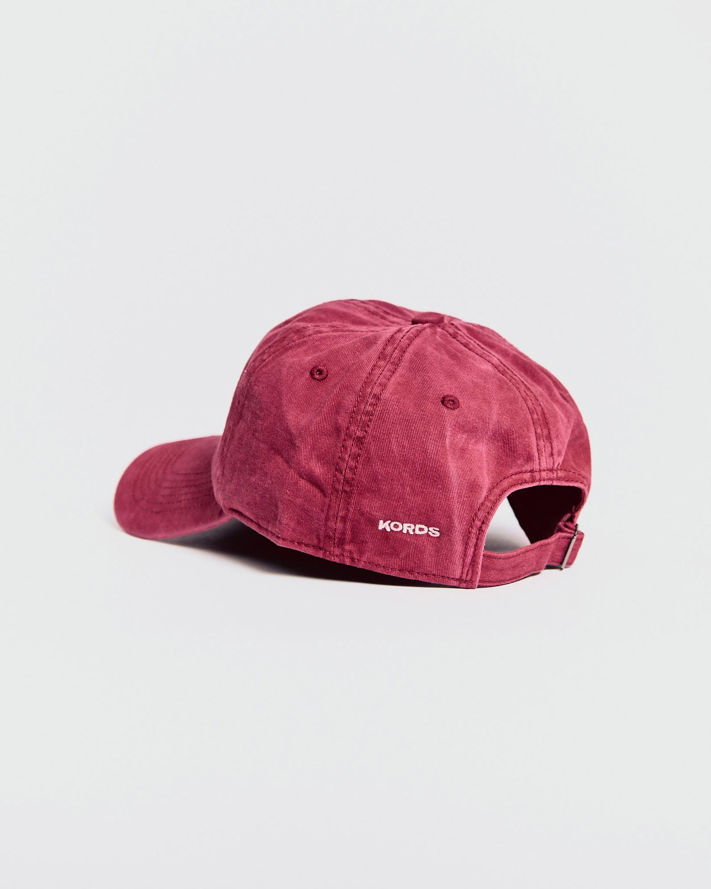 Gorra clásica Roja – Nube bordada