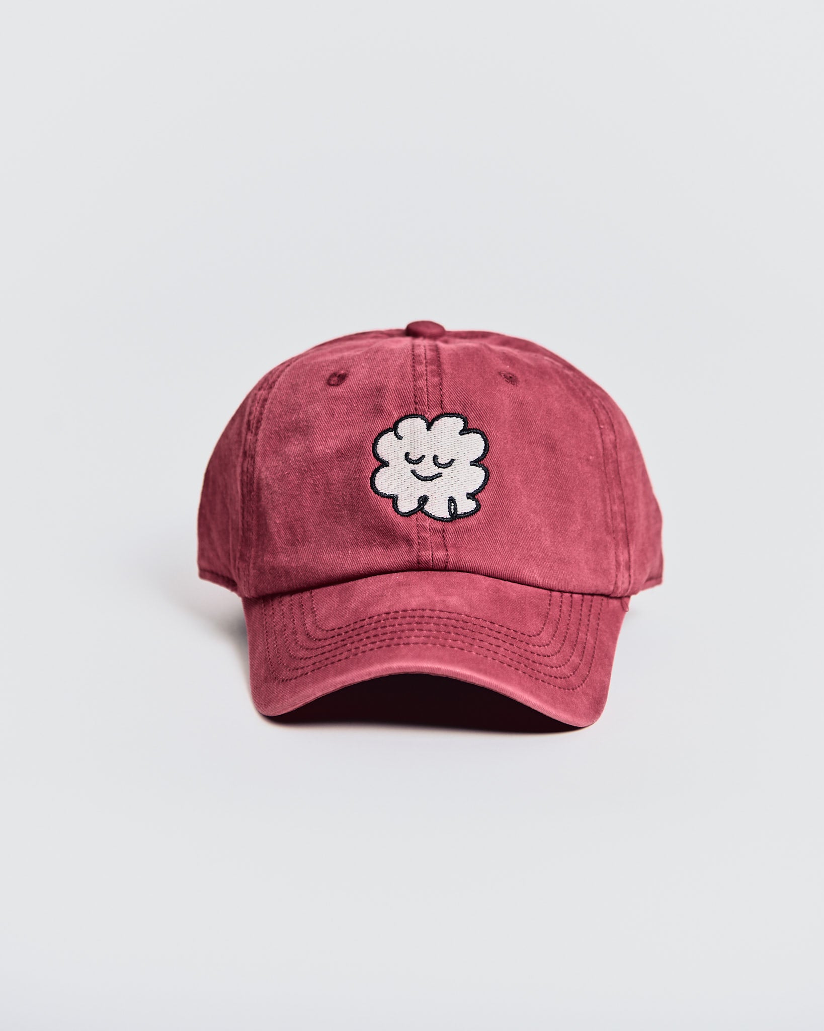 Gorra clásica Roja – Nube bordada