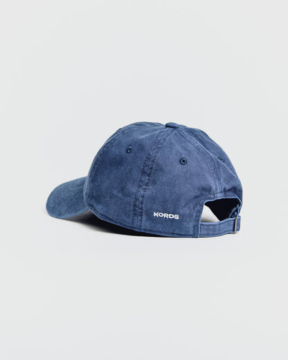 Gorra clásica Azul oscuro – Nube bordada