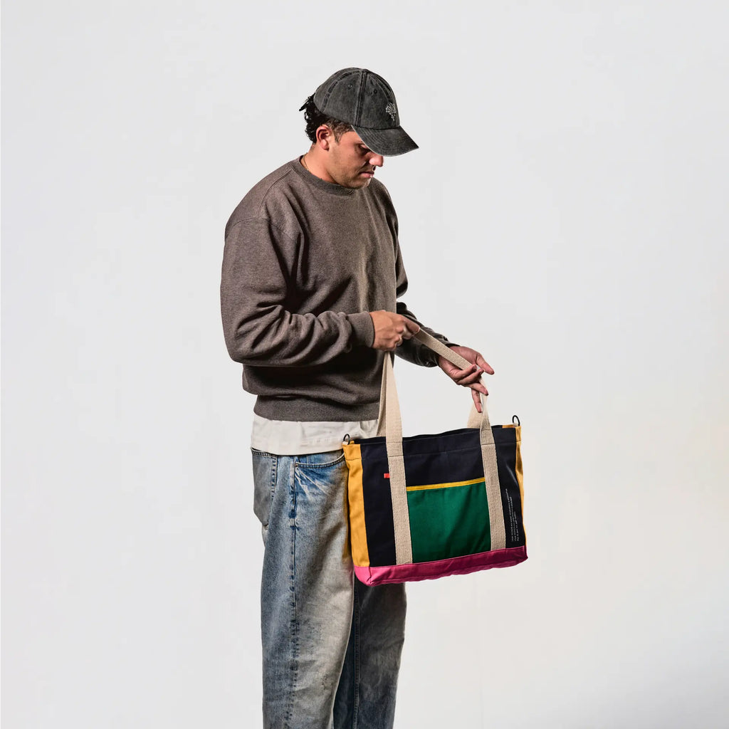 Tote Bag Íconos ARV - Amplia, práctica y segura