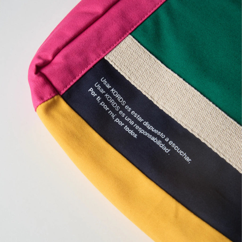Tote Bag Íconos ARV - Amplia, práctica y segura