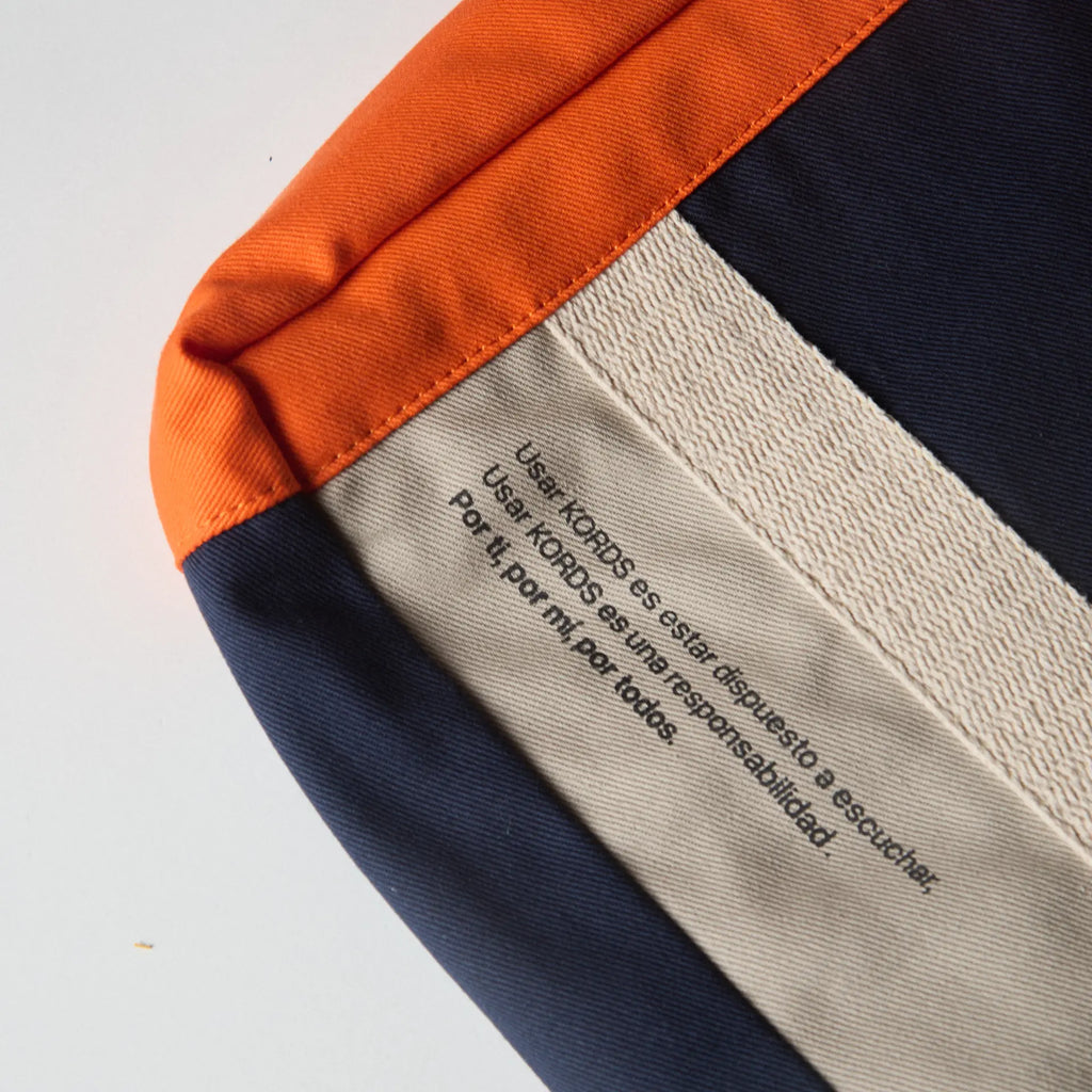 Tote Bag Íconos BNA - Amplia, práctica y segura