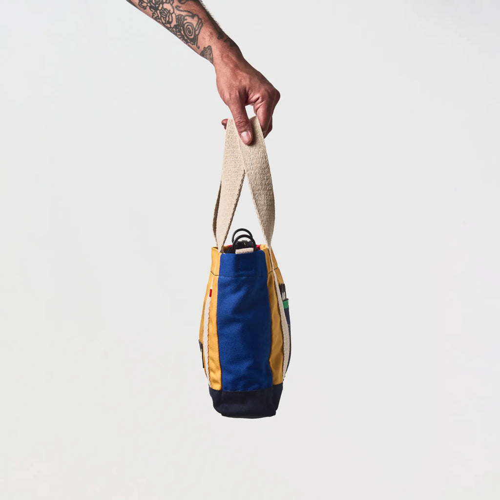 Mini Tote Bag Íconos ARA - Compacta, segura, icónica