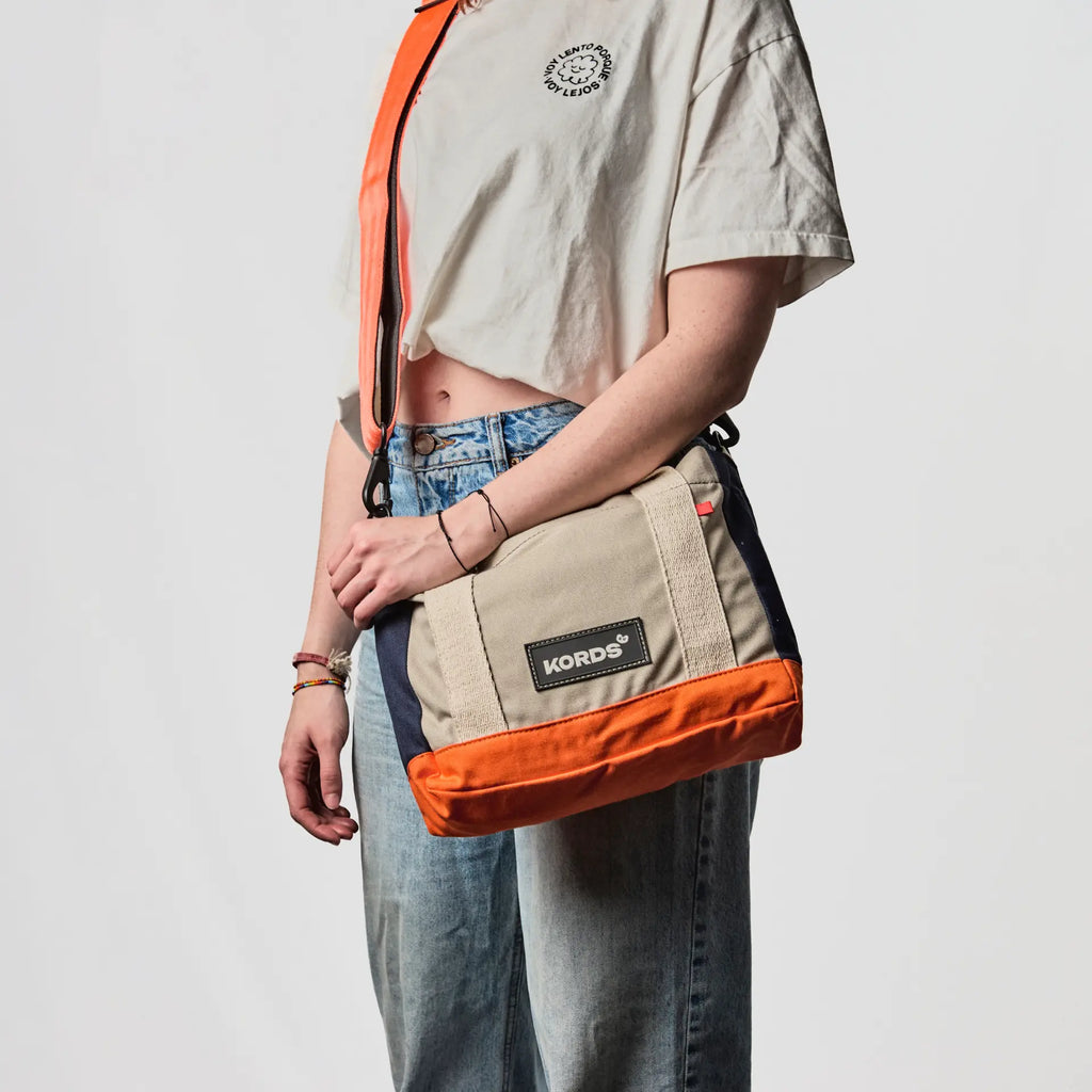Mini Tote Bag Íconos BNA - Compacta, segura, icónica