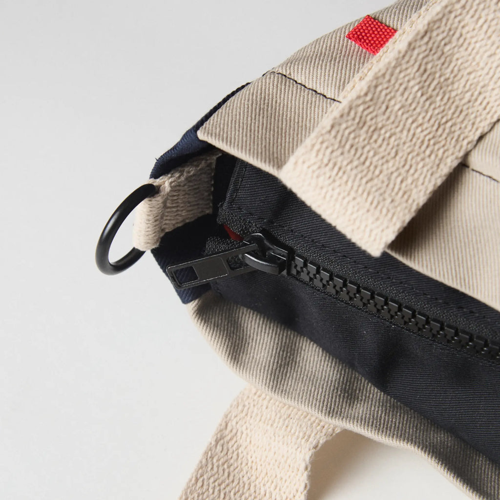 Mini Tote Bag Íconos BNA - Compacta, segura, icónica