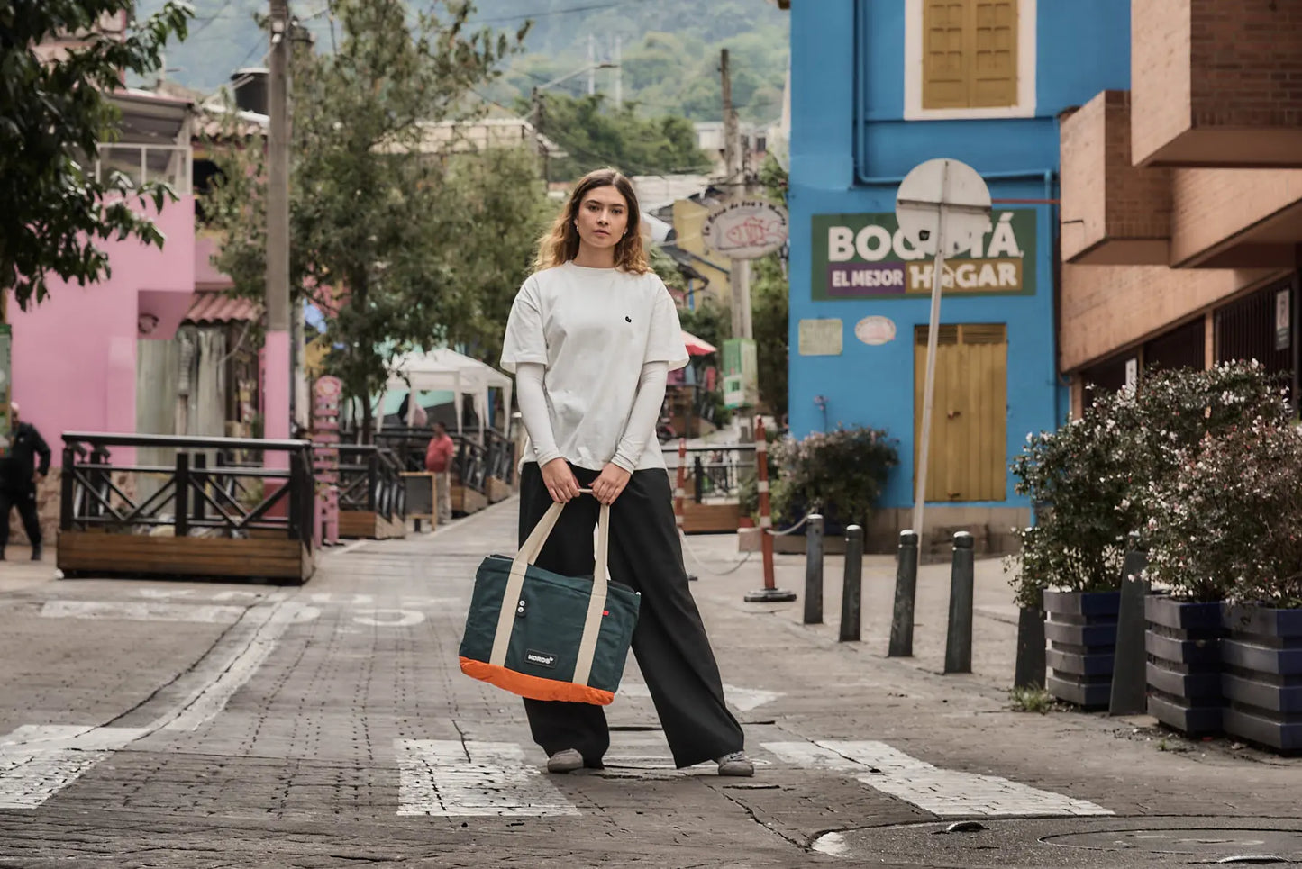 Tote Bag Íconos VRN - Organizada, segura, icónica