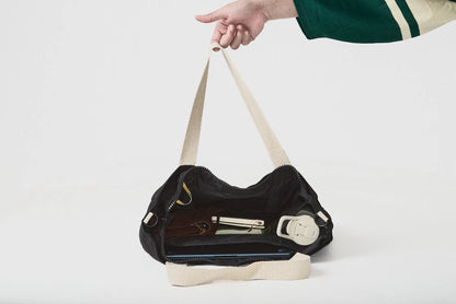 Tote Bag Esencial Zipper - Black - Cremallera y Protección