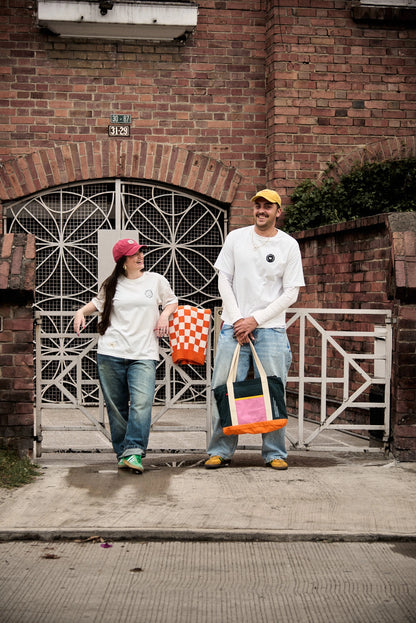 Tote Bag Íconos VRN - Organizada, segura, icónica