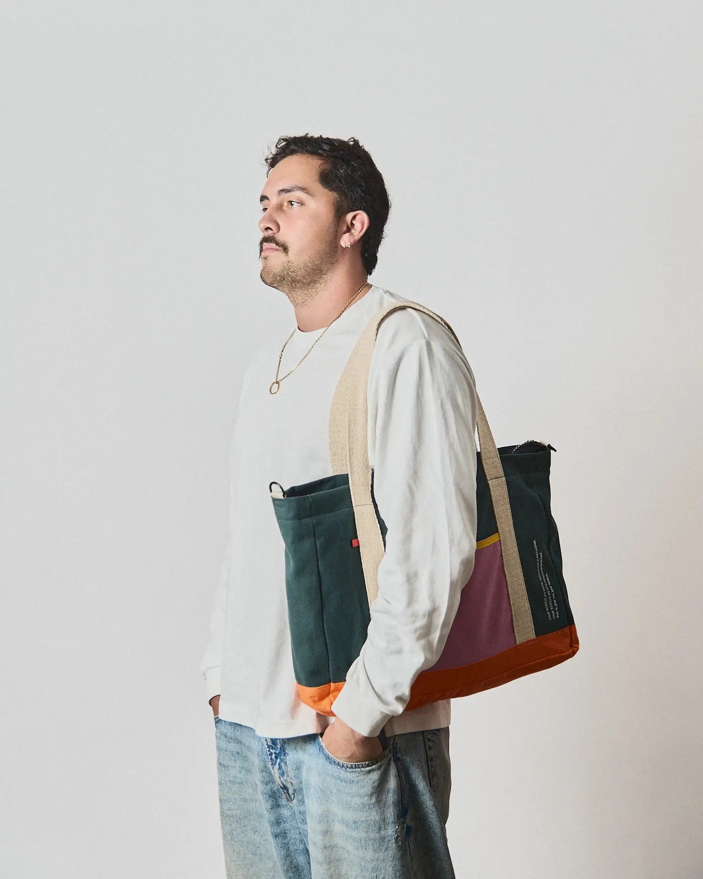 Tote Bag Íconos VRN - Organizada, segura, icónica